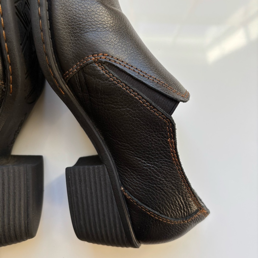 B.O.C Born Concepts Women’s Clog Booties Size 9 Black Leather Block Heel Slip On - Picture 11 of 16